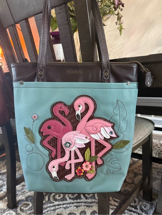 Chala Handbags - Chala 🦩flamingo everyday tote!